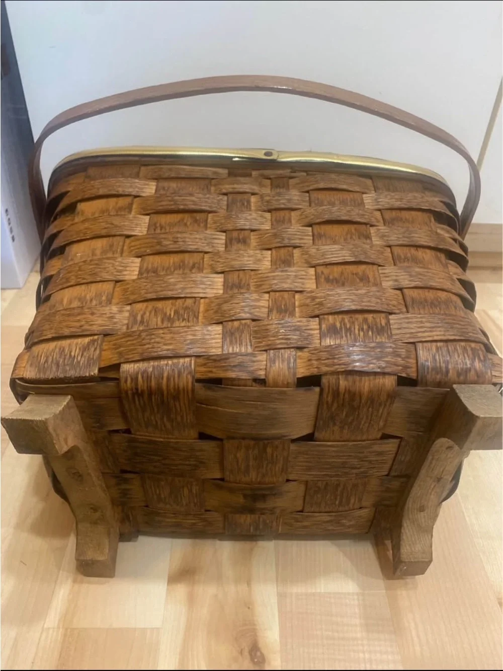 Vintage Basketville Americana woven wood picnic basket / magazine rack